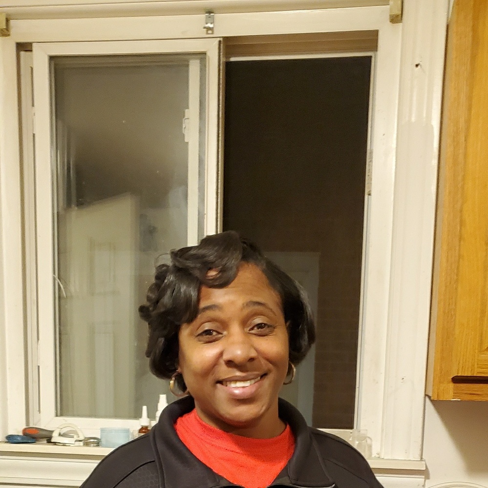 Meet your Posher, Keona